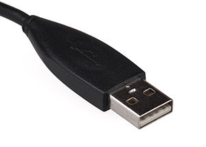English: A standard USB connector.